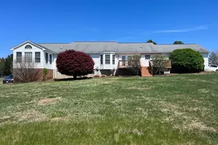 5265 Bear Holw Ln, Amissville, VA 20106 - Photo 5