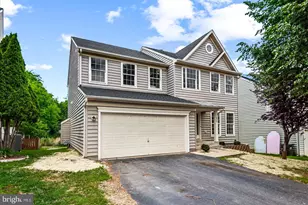 635 Holly Crest Dr, Culpeper, VA 22701 - Photo 1