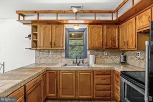 2083 Old Sawmill Ln, Amissville, VA 20106 - Photo 29