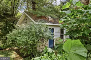 2083 Old Sawmill Ln, Amissville, VA 20106 - Photo 17