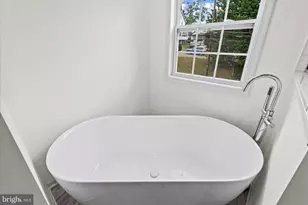 914 Old Rixeyville Rd, Culpeper, VA 22701 - Photo 17