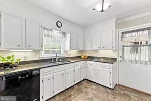 406 Barberry St, Culpeper, VA 22701 - Photo 5