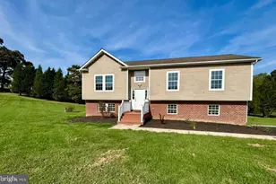 4499 Richards Fort Ln, Jeffersonton, VA 22724 - Photo 1