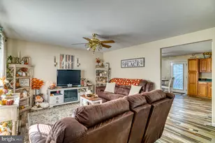 11165 Drogheda Mountain Rd, Rixeyville, VA 22737 - Photo 3