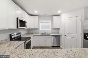 6619 Sacagawea St, Ruther Glen, VA 22546 - Photo 11