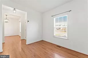 18350 Congressional Cir, Ruther Glen, VA 22546 - Photo 11