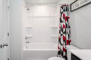 18256 Capital Ct, Ruther Glen, VA 22546 - Photo 7