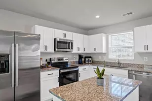 7227 Potomac Ter, Ruther Glen, VA 22546 - Photo 9