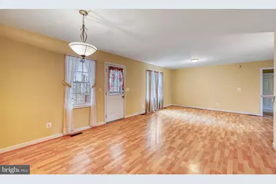 279 American Drive, Ruther Glen, VA 22546 - Photo 9