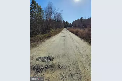 11489 Railroad Lane, Ruther Glen, VA 22546 - Photo 5