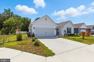 17074 Rollins Rd, Bowling Green, VA 22427 - Photo 3