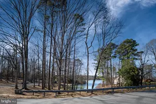 338 Land Or Dr, Ruther Glen, VA 22546 - Photo 35