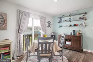 16041 Grant Ct, Bowling Green, VA 22427 - Photo 7