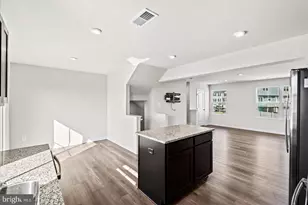 18256 Capital Ct, Ruther Glen, VA 22546 - Photo 5