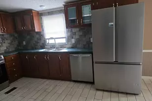 7118 Tanglewood Dr, Fredericksburg, VA 22408 - Photo 7