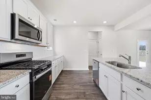 17480 Clark and York Blvd, Ruther Glen, VA 22546 - Photo 11