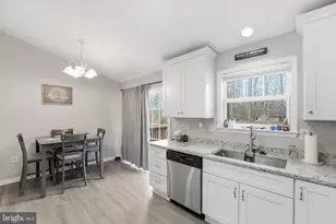 219 Hollyside Dr, Ruther Glen, VA 22546 - Photo 15