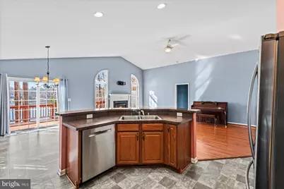 686 Lake Caroline Drive, Ruther Glen, VA 22546 - Photo 27