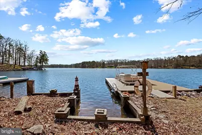 686 Lake Caroline Drive, Ruther Glen, VA 22546 - Photo 15