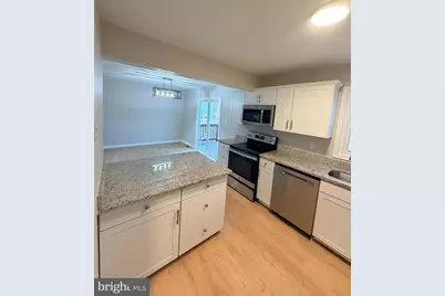 203 Sea Cliff Drive, Ruther Glen, VA 22546 - Photo 3