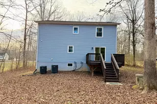 203 Sea Cliff Dr, Ruther Glen, VA 22546 - Photo 11