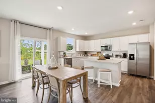 6250 Sterling Way, Ruther Glen, VA 22546 - Photo 9