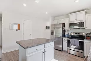 7258 Parchment Cir, Ruther Glen, VA 22546 - Photo 17