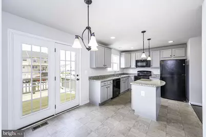 18435 Congressional Circle, Ruther Glen, VA 22546 - Photo 9