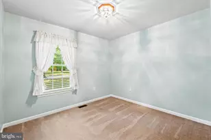 18084 Harding Dr, Bowling Green, VA 22427 - Photo 23