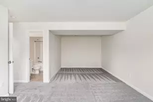 13354 Julien St, Woodford, VA 22580 - Photo 25