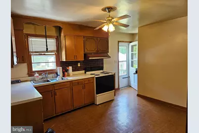 147 Chase Street, Bowling Green, VA 22427 - Photo 9