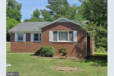 147 Chase Street, Bowling Green, VA 22427 - Photo 1