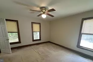 15295 Todd Ln, Ruther Glen, VA 23047 - Photo 11