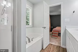 219 Sea Cliff Dr, Ruther Glen, VA 22546 - Photo 17