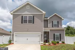 17031 Brookwood Dr, Bowling Green, VA 22427 - Photo 1