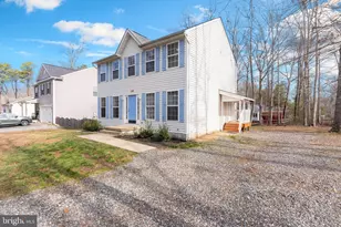198 Land Or Dr, Ruther Glen, VA 22546 - Photo 3