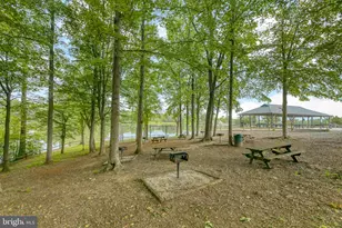 607 Wright Dr, Ruther Glen, VA 22546 - Photo 41