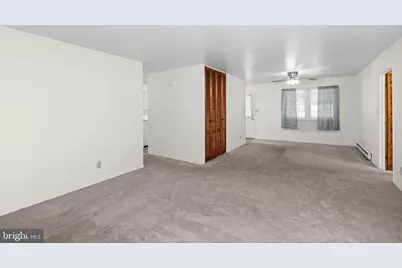 14401 Crystal Court, Woodford, VA 22580 - Photo 13
