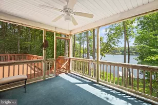 686 Lake Caroline Dr, Ruther Glen, VA 22546 - Photo 17