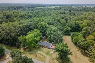 18260 Beazley Ln, Milford, VA 22514 - Photo 3