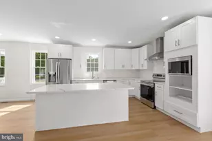 19005 Tidewater Trail, Fredericksburg, VA 22408 - Photo 17