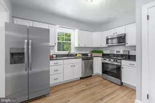 14279 Stonewall Jackson Rd, Woodford, VA 22580 - Photo 5