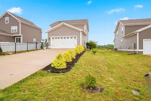 17912 Meriwether Lewis St, Ruther Glen, VA 22546 - Photo 7