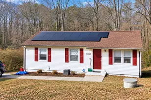 16655 Braswell St, Bowling Green, VA 22427 - Photo 1