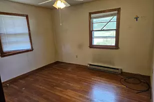 147 Chase St, Bowling Green, VA 22427 - Photo 19