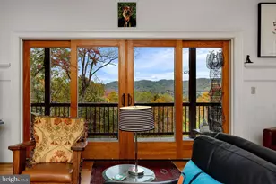 114 Treehouse Pl, Nellysford, VA 22958 - Photo 9