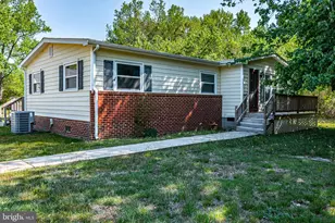 529 Taylors Beach Rd, Reedville, VA 22539 - Photo 1