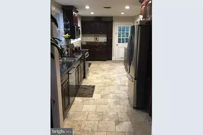 32 Clifton Avenue, Kilmarnock, VA 22482 - Photo 11
