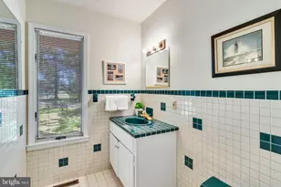 621 Harbor Dr, Reedville, VA 22539 - Photo 23