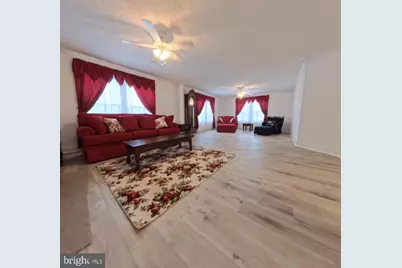 110 E Harbor Dr, Reedville, VA 22539 - Photo 15